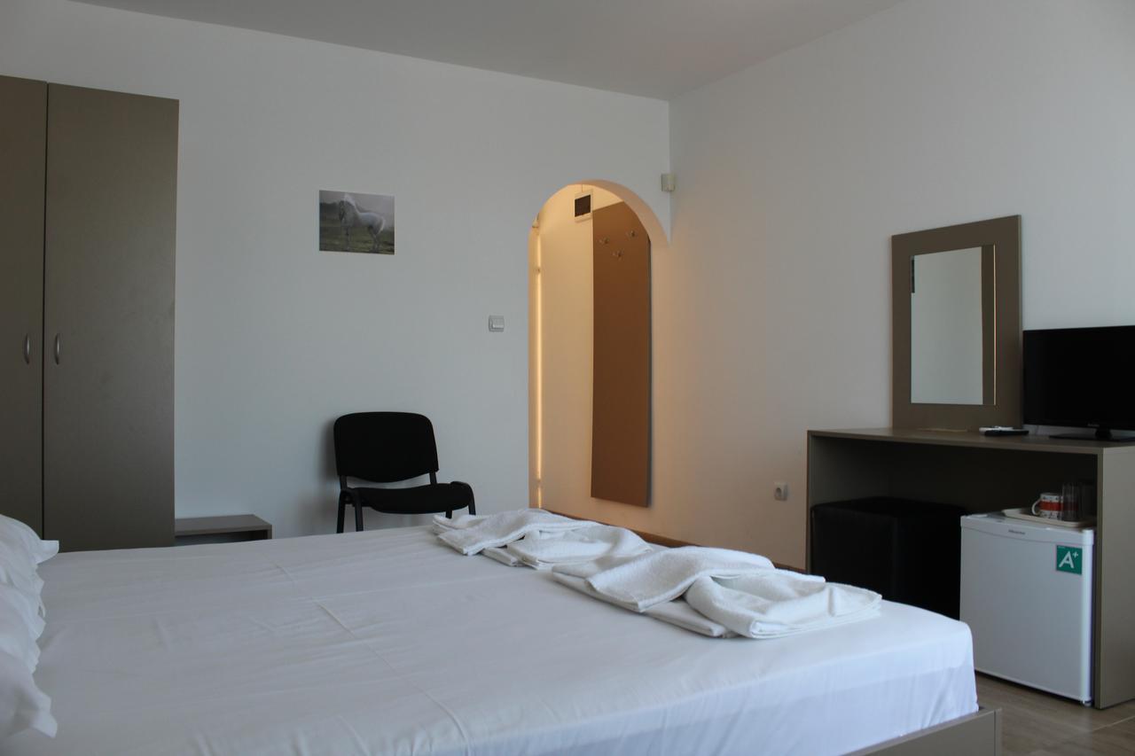 Siana House Hotel Ravda Exterior photo